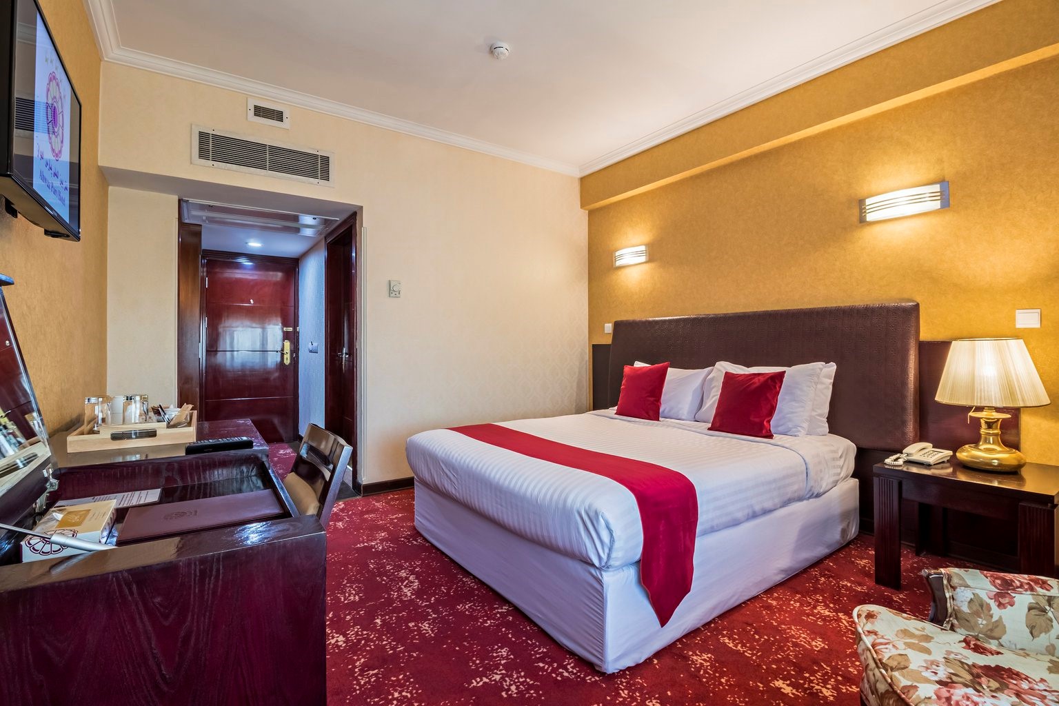 تجربه اقامت در هتل پارس اهواز